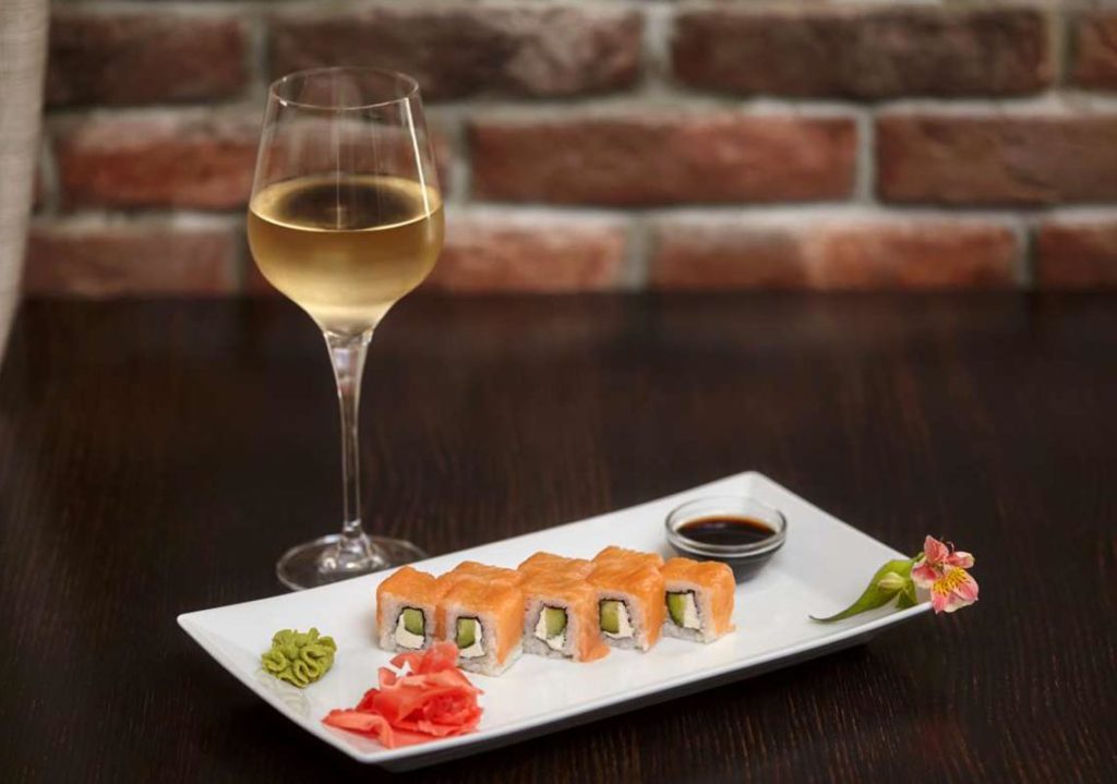 abbinamento vino e sushi