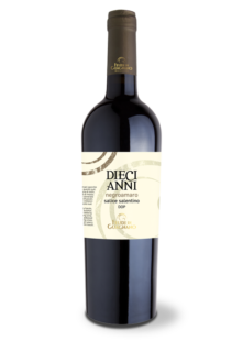 diecianni-negroamaro-salice-salentino-DOP-feudi-di-guagnano